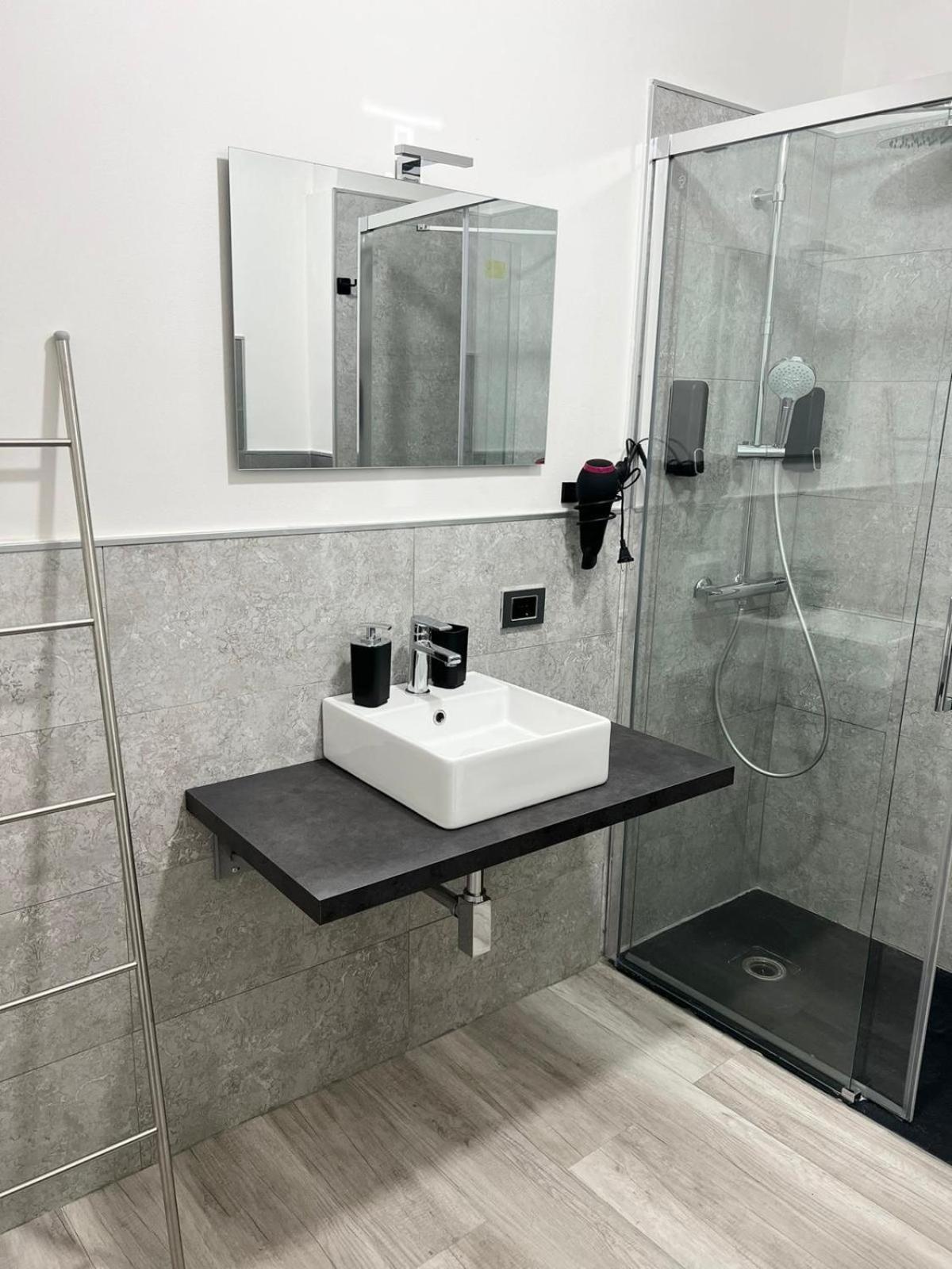 Bibi Rooms And Suite Palermo Luaran gambar